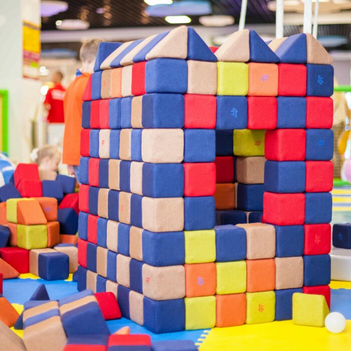 Riesiges Haus aus Magnetsoftbausteinen Jolly Heap