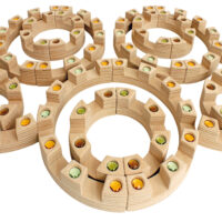 Colloseum von Regenbogenland Konstruktion mit Holzbausteinen für Kinder in Kindergarten- und Schulalter