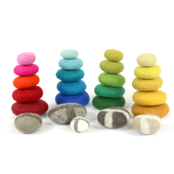 Filzkiesel für Kinder zum Spielen und Dekorieren in verschiedenen Farben und Größen