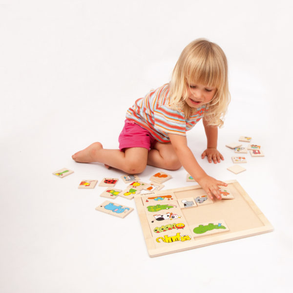 Puzzle aus Holz für Kinder im Kindergarten- und Schulalter