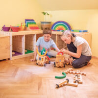 Kinder bauen mit Räderbau Set Bauspiel